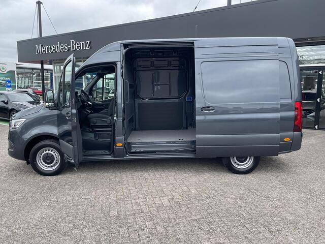 Mercedes-Benz SPRINTER PRO 315 L2H2 RWD AT | Grootbeeld navigatie | Achteruitrijcamera | Sprinter BPM-vrij kopen in 2025