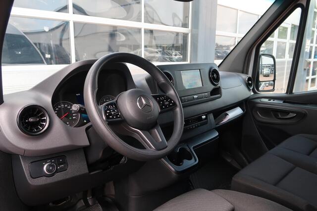 Mercedes-Benz SPRINTER 317 1.9 CDI L2H2 AUT/ CAMERA/ LED/ CRUISE/ CLIMA/ MBUX