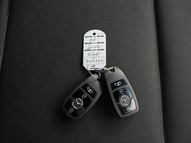 Mercedes-Benz SPRINTER 314CDI L2H2 | Touchscreen Mbux | Camera | Airco | Cruise | 3-Persoons | Betimmering