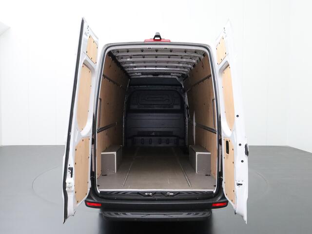 Mercedes-Benz SPRINTER 315CDI L3H2 Maxi | Fabrieksgarantie | Navigatie | Camera | 3-Persoons | Airco | Cruise