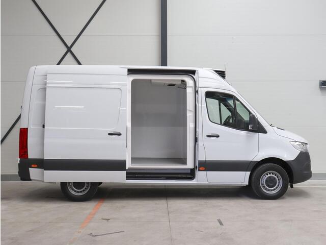 Mercedes-Benz SPRINTER 315 Automaat L2H2 Koelwagen -20°C Vriezer Airco Navi Trekhaak Cruise control Camera