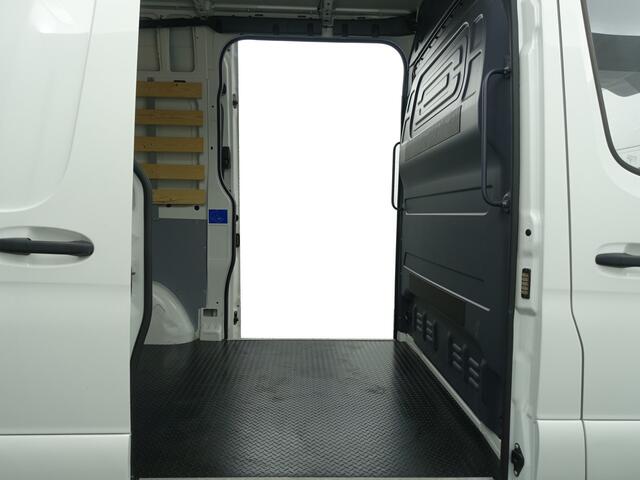 Mercedes-Benz SPRINTER 211 2.2 CDI H2 AMG Night Edition Aut- 2x Schuifdeur, Designo Leder, Clima, Grijs kenteken