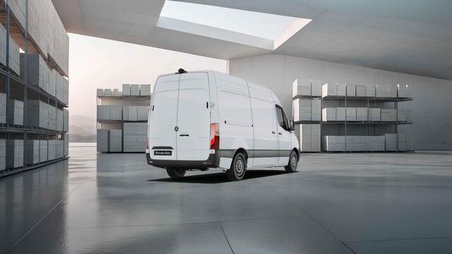 Mercedes-Benz SPRINTER 315 CDI L2 RWD Pro