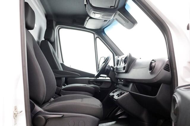 Mercedes-Benz SPRINTER 516 CDI 163pk E6 7G Automaat Bakwagen met rolluik en laadklep 1000kg 02-2020