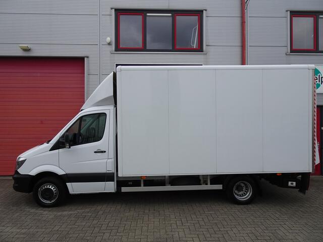 Mercedes-Benz SPRINTER 516 2.2 CDI 432L bakwagen met laadklep 3 zits