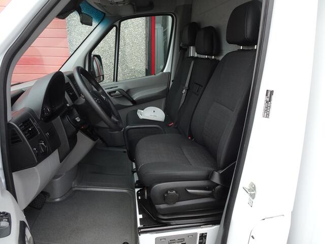 Mercedes-Benz SPRINTER 516 2.2 CDI 432L bakwagen met laadklep 3 zits
