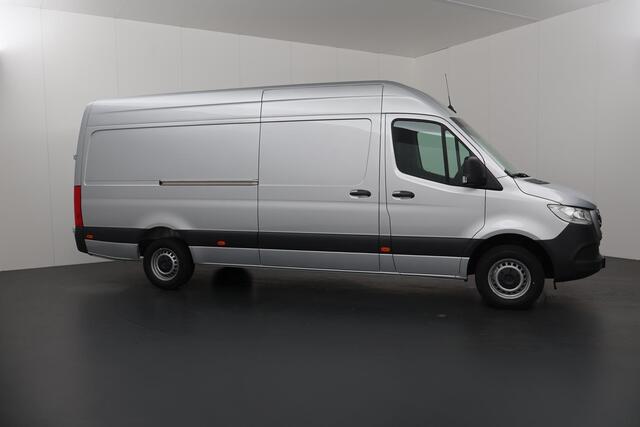 Mercedes-Benz SPRINTER 315 CDI L3H2 AUTOMAAT | Achteruitrijcamera | MBUX 7" | Dodehoekdetectie | Navigatie | Cruise Control | Climate Control |