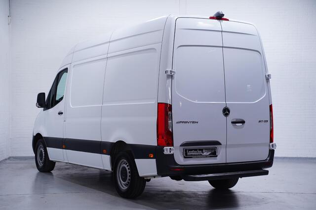 Mercedes-Benz SPRINTER 317 CDI 170 pk L2H2 Aut. Airco, Apple Carplay, Camera, Laadruimte Pakket, PDC V+A, 3-Zits