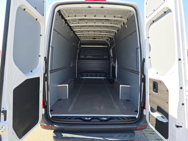 Mercedes-Benz SPRINTER 315 1.9 CDI L3 H2 RWD - 150 Pk - Euro 6 - Navi - MBUX - ParkeerCamera - StoelVerwarming