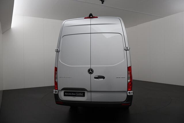 Mercedes-Benz SPRINTER 315 CDI L3H2 AUTOMAAT | Achteruitrijcamera | MBUX 7" | Dodehoekdetectie | Navigatie | Cruise Control | Climate Control |