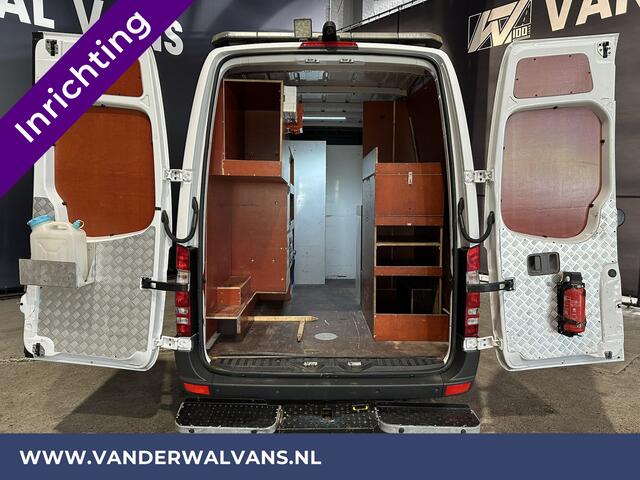 Mercedes-Benz SPRINTER 316 CDI 164pk L2H2 inrichting Euro6 Airco | Camera | Cruisecontrol | 2800kg Trekhaak | Parkeersensoren Parkeersensoren