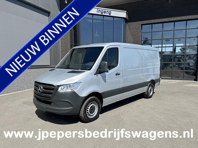 Mercedes-Benz SPRINTER 315 CDI L2 H1 RWD / Trekhaak / MBUX / Camera / Carplay navigatie / Airco / 270 Graden achterdeuren