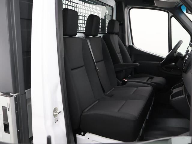 Mercedes-Benz SPRINTER 317 CDI Chassis L3 RWD PRO 3.5t | 3 zits | Achteruitrijcamera | Cruise Control | Dodehoekassistent | Climate Control | Apple Carplay | Airco |