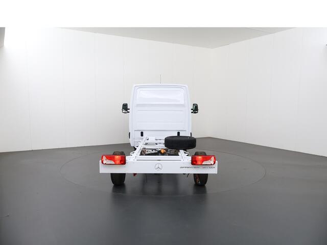 Mercedes-Benz SPRINTER 317 CDI Chassis L3 RWD PRO 3.5t | 3 zits | Achteruitrijcamera | Cruise Control | Dodehoekassistent | Climate Control | Apple Carplay | Airco |