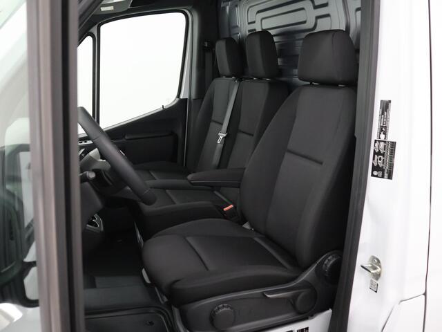 Mercedes-Benz SPRINTER 317 CDI GB L2 RWD PRO