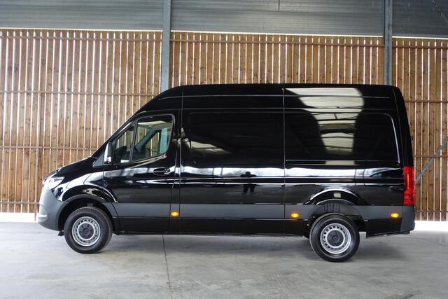 Mercedes-Benz SPRINTER 315 L2H2 150pk Automaat Cruise control Navigatie 360 Camera Trekhaak