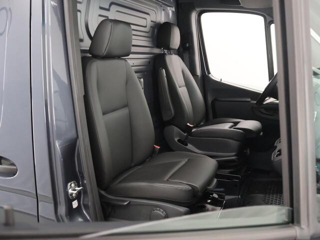 Mercedes-Benz SPRINTER 319 CDI GB L2 RWD SELECT | Trekgewicht 3500 kg | Adaptieve Cruise DISTRONIC | LED koplampen | 2 zits | Achteruirijcamera |