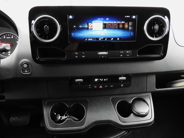 Mercedes-Benz SPRINTER 317 1.9 CDI L2H2 RWD AUT | LED | 10.25" MBUX | CAMERA | DISTRONIC