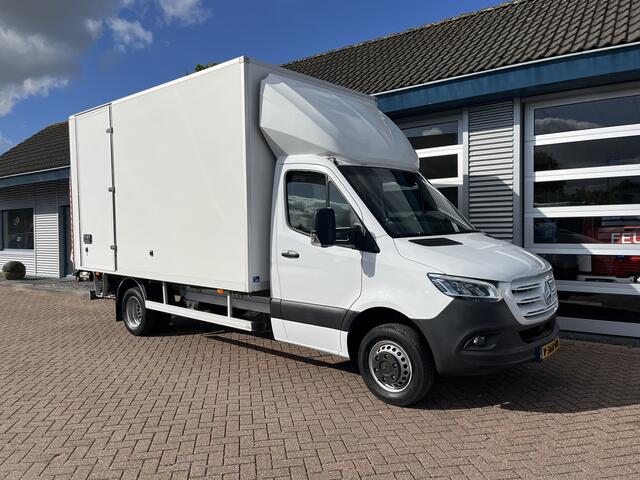Mercedes-Benz SPRINTER 519 3.0 V6 Bakwagen met laadklep/10"MBUX/Navi
