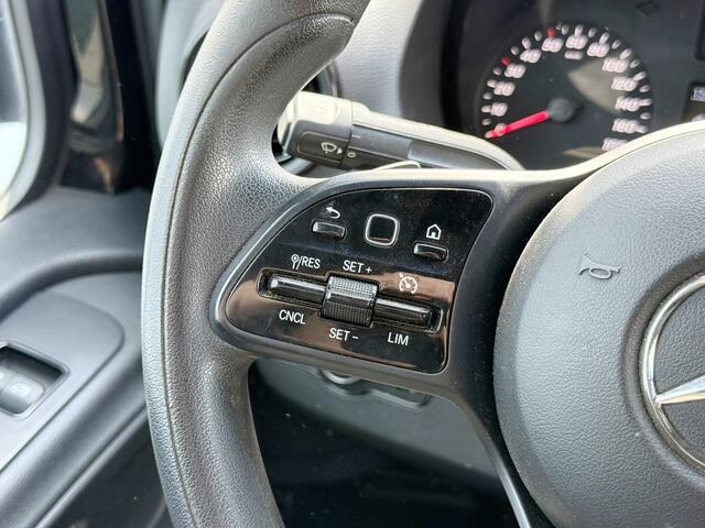 Mercedes-Benz SPRINTER 316 2.2 CDI Automaat L2H2 Climate Control Cruise Control Camera Trekhaak 3.5 Ton Trekgewicht