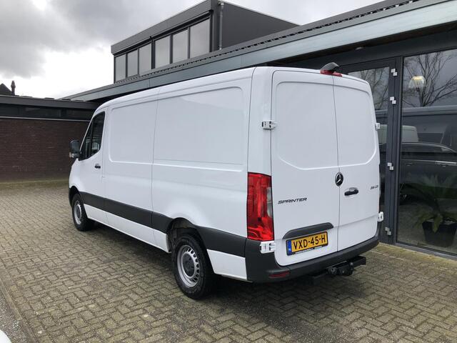Mercedes-Benz SPRINTER 316 CDI 366 RWD L2/H1 EURO6 163PK TREKHAAK | CAMERA | AIRCO | TEL | LEDER | 3-ZITS