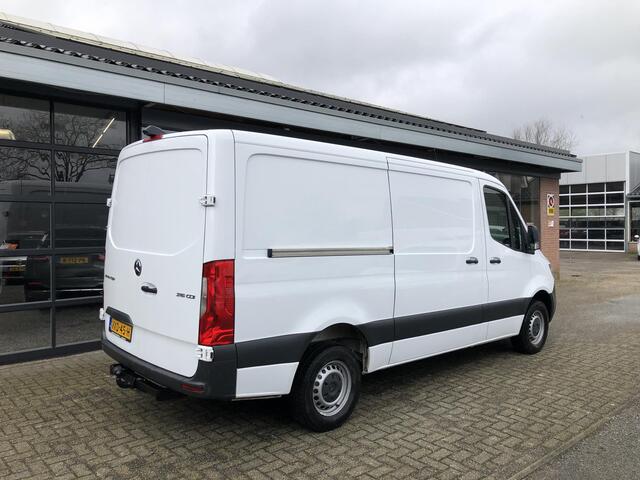 Mercedes-Benz SPRINTER 316 CDI 366 RWD L2/H1 EURO6 163PK TREKHAAK | CAMERA | AIRCO | TEL | LEDER | 3-ZITS
