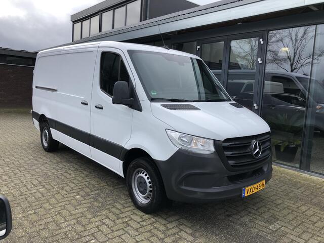 Mercedes-Benz SPRINTER 316 CDI 366 RWD L2/H1 EURO6 163PK TREKHAAK | CAMERA | AIRCO | TEL | LEDER | 3-ZITS