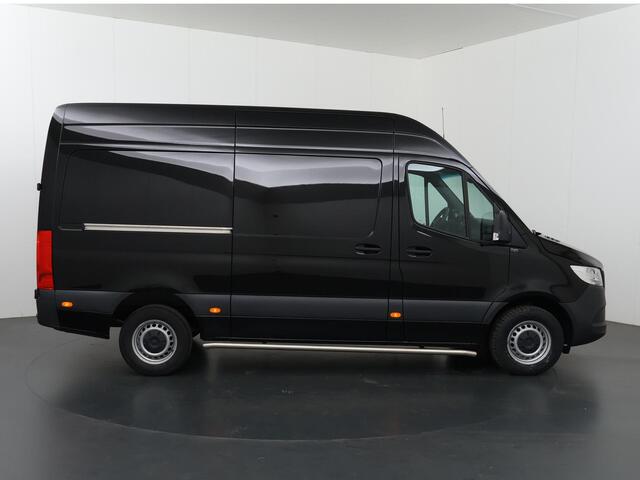 Mercedes-Benz SPRINTER 315 CDI L2 H2 | Aut. | 3500 KG AHW | METALLIC | SPIEGELPAKKET | ACHTERUITRIJCAMERA | BIJRIJDERSBANK | CARPLAY / ANDROID AUTO | AIRCO | CRUISE CONTROL | LAT OM LAT BETIMMERING