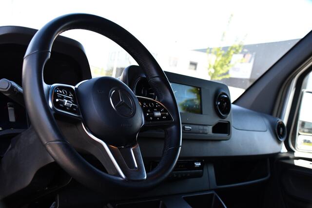 Mercedes-Benz SPRINTER 315 1.9 CDI L2H2 PB Edition Camera, Cruise, Carplay, 3500KG Trekgewicht LED, Automaat, Multimedia, 150PK, Uniek!