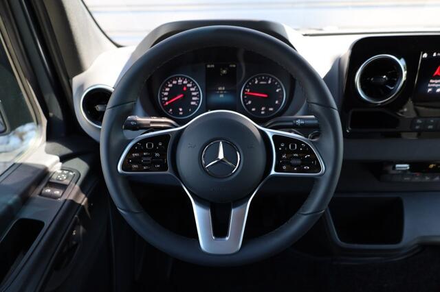 Mercedes-Benz SPRINTER 315 L2H2 3.5t CDI RWD AT