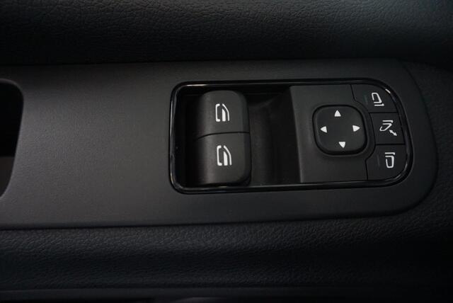Mercedes-Benz SPRINTER 211 CDI L2H2 Aut-9 FWD Airco Cruise Control Navi MBUX Camera PDC VA