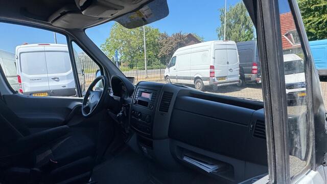 Mercedes-Benz SPRINTER 311 CDI 84KW 114PK L3H2 EURO 6 AUTOMAAT POST NL SCHAPPEN