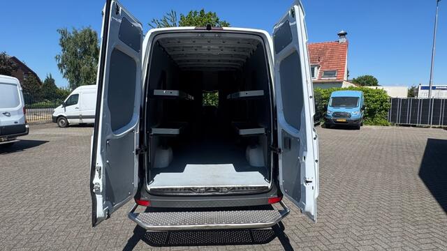 Mercedes-Benz SPRINTER 311 CDI 84KW 114PK L3H2 EURO 6 AUTOMAAT POST NL SCHAPPEN