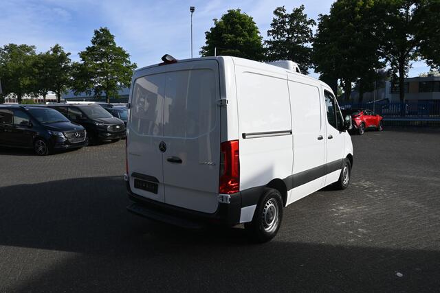 Mercedes-Benz SPRINTER 317 CDI L1H1 RWD MBUX navigatie met parkeerpakket, Geveerde stoel Carrier
