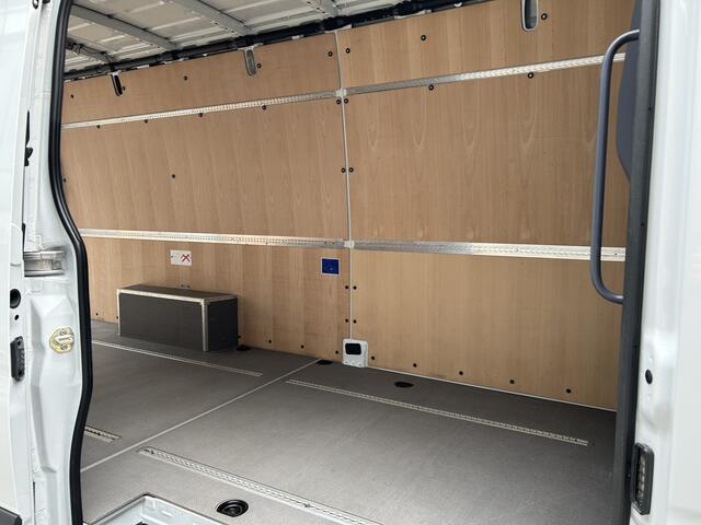Mercedes-Benz SPRINTER 317 CDI L3 H2 PRO MBUX / Camera / Parkeersensoren / Cruise control / Airco / 270 Graden achterdeuren