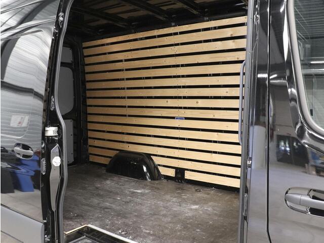 Mercedes-Benz SPRINTER 315 L2H2 Automaat Airco Cruise Navi Trekhaak