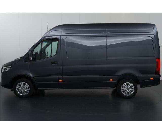 Mercedes-Benz SPRINTER 317 CDI L2 H2 | Aut. | MBUX | Parkeercamera | LM Velgen | 3-zits | Spiegelpakket | 3500 KG AHW |