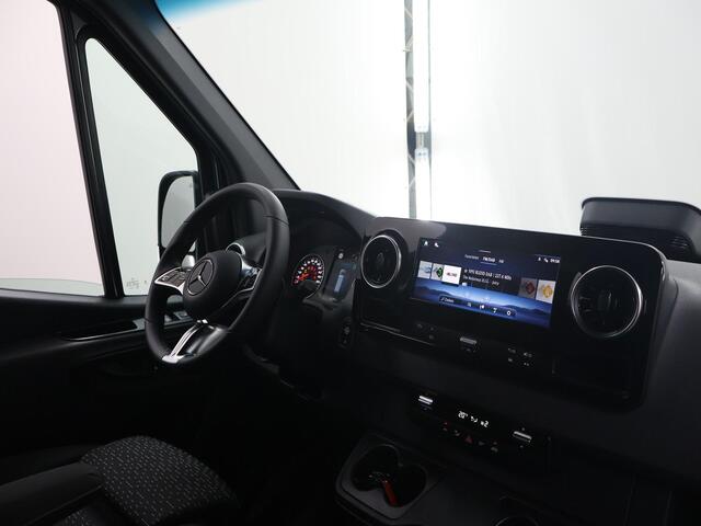 Mercedes-Benz SPRINTER 317 CDI L2 H2 | Aut. | MBUX | Parkeercamera | LM Velgen | 3-zits | Spiegelpakket | 3500 KG AHW |