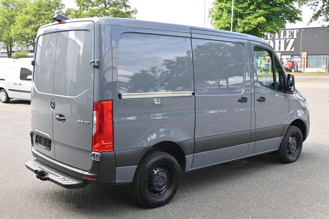 Mercedes-Benz SPRINTER 315 CDI L1H1 RWD 10.25 MBUX met camera en navigatie, Leder, Trekhaak