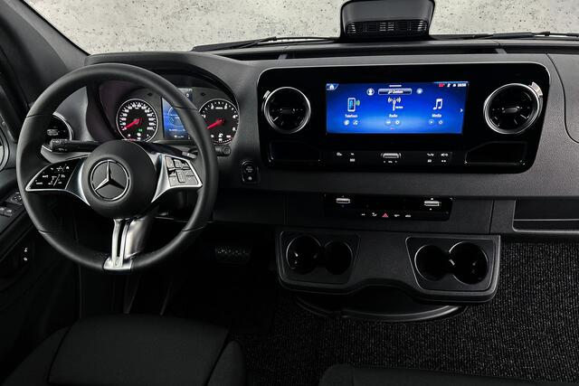 Mercedes-Benz SPRINTER 319 1.9 CDI L2H2 RWD Automaat | Groot navischerm | Camera | 2x schuifdeur | Cruise control