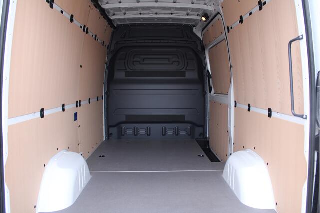 Mercedes-Benz SPRINTER 317CDI L2H2 Pro - Mbux 10 - 3.5t Trekhaak - Betimmering - Camera - Carplay - Bind spot - Cruise - Smartphone integratie - Rijklaar