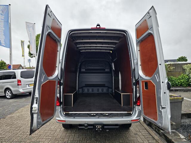 Mercedes-Benz SPRINTER 319 3.0 CDI L2-H2 Automaat * 3,5t trekgewicht * NAVI * Camera * Cruise Control *
