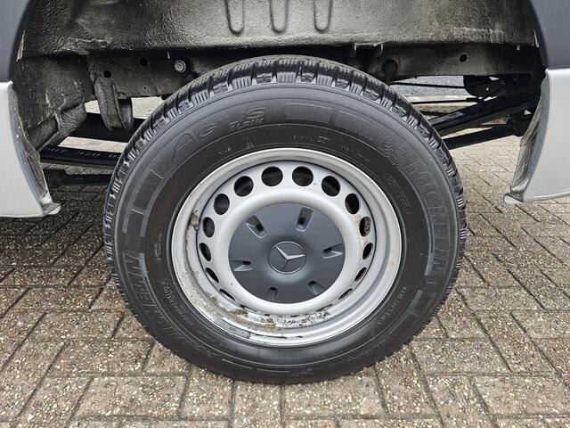 Mercedes-Benz SPRINTER 319 3.0 CDI L2-H2 Automaat * 3,5t trekgewicht * NAVI * Camera * Cruise Control *