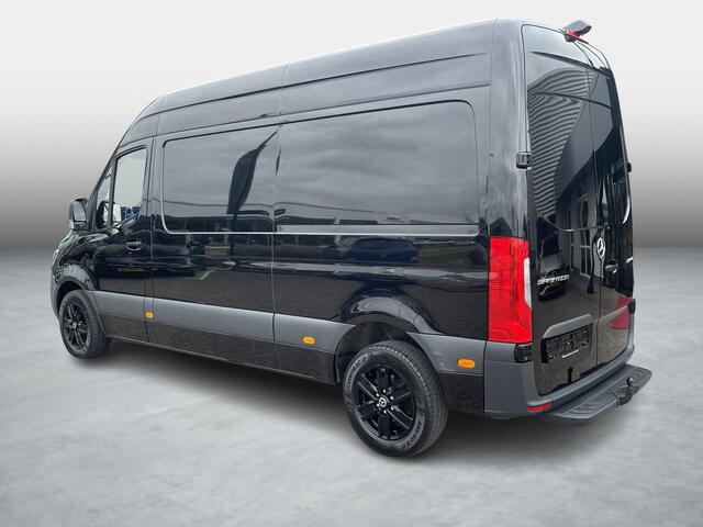 Mercedes-Benz SPRINTER 215 1.9 CDI L2H2 FWD | LED | Groot MBUX | Trekhaak icm opstap |