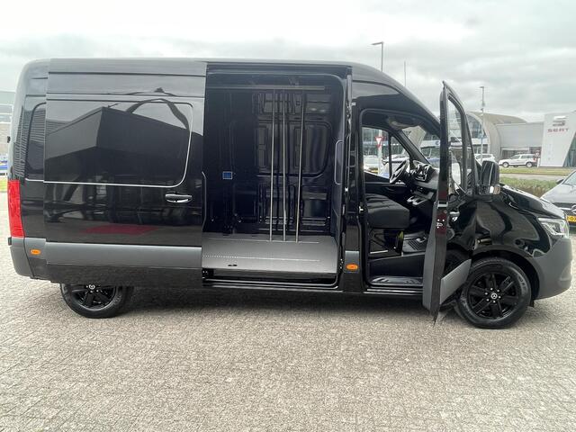 Mercedes-Benz SPRINTER 215 1.9 CDI L2H2 FWD | LED | Groot MBUX | Trekhaak icm opstap |