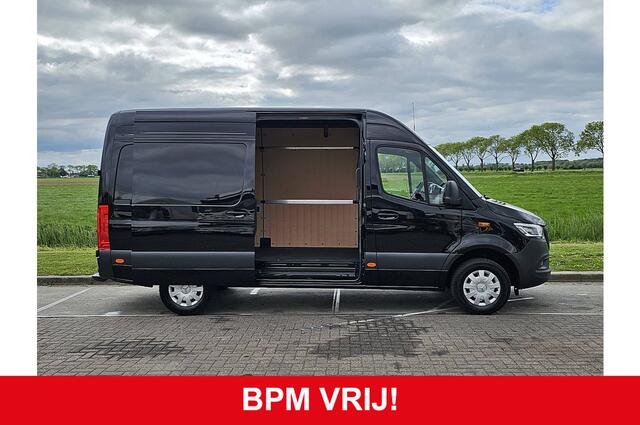 Mercedes-Benz SPRINTER 317 L2H2 Pro *Led*Mbux 10*Camera*Pdc*
