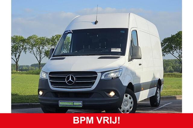 Mercedes-Benz SPRINTER 317 L2H2 Aut *Led*Mbux10*360 camera* Navi*Trekhaak