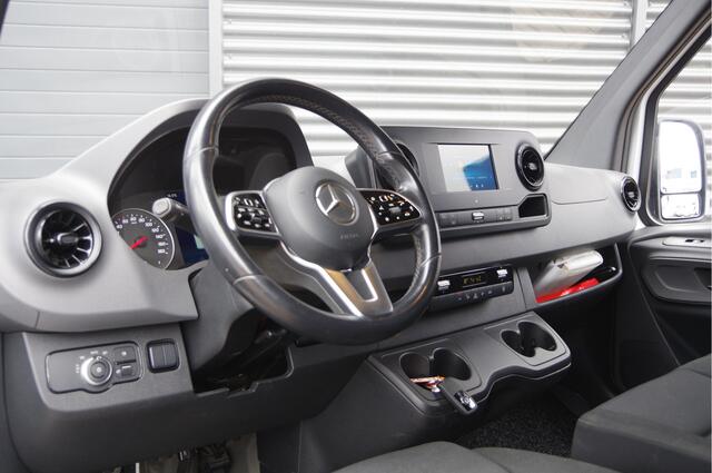 Mercedes-Benz SPRINTER 319 3.0 V6 3P, AUT. LED, TREKHAAK, CAMERA, CRUISE, LEDER STUUR, NAVI BY APPLE CARPLAY, STANDKACHEL