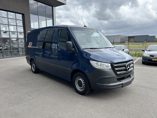 Mercedes-Benz SPRINTER 315 CDI RWD L2 H1 D.C. / MBUX / Trekhaak / Camera / Navigatie / Cruise control / Airco