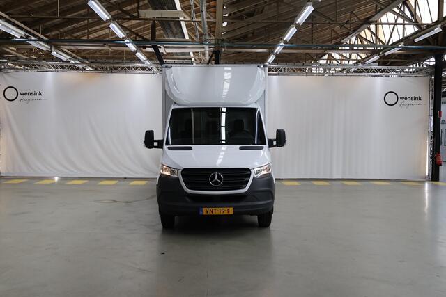 Mercedes-Benz SPRINTER 516 Aut. | L3 | Bakwagen + Laadklep | 3500KG AHW | Navigatie | Airco | Bluetooth | Keyless Go | 3-zits | 3500 KG AHW | Trekhaak | Cruise Control | Certified
